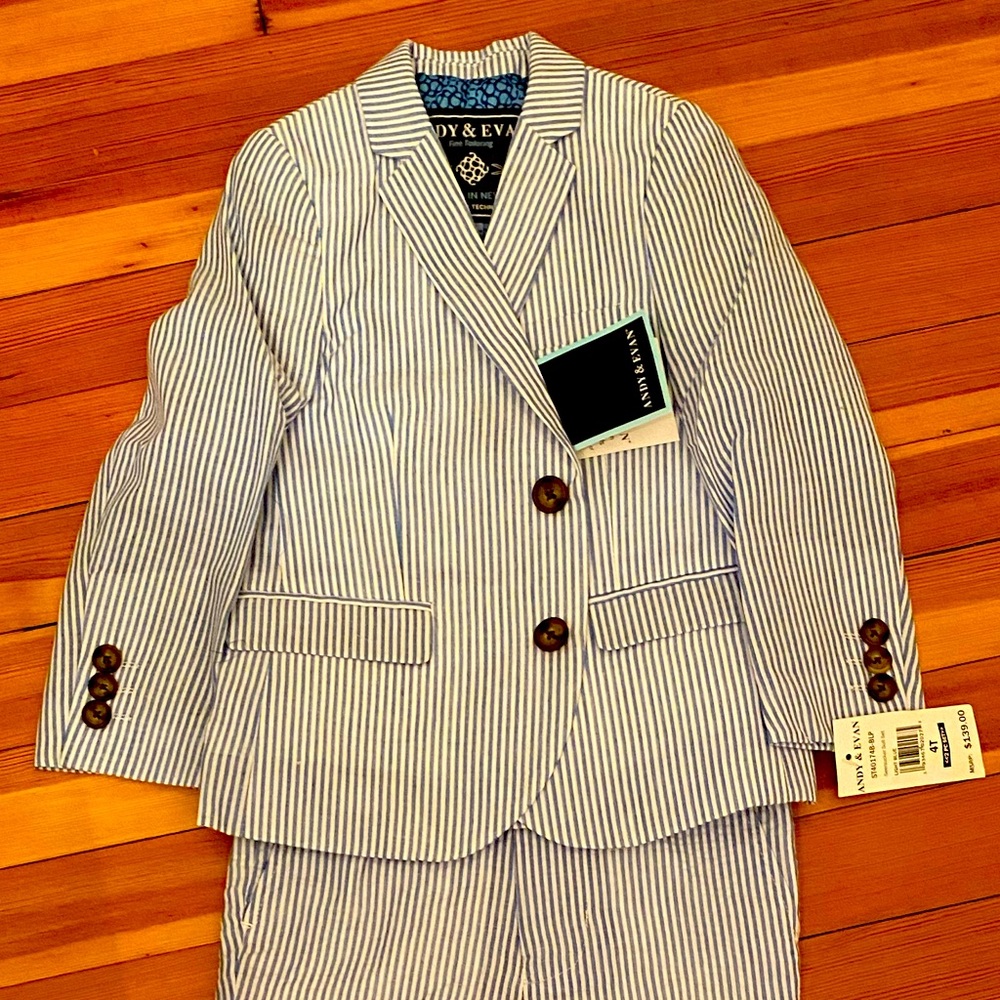 Andy & Evan Boy’s Seersucker Suit (New with tags!)